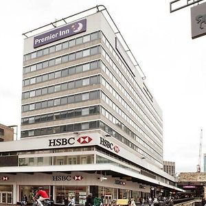 Premier Inn Birmingham City Centre - New Street